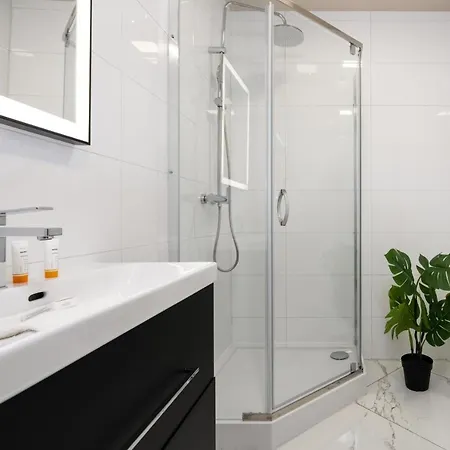 Studio On Dluga Street 650 M To The Market Square By Renters * 포즈난