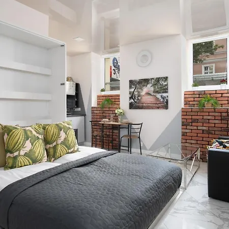 Studio On Dluga Street 650 M To The Market Square By Renters 아파트