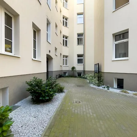 Studio On Dluga Street 650 M To The Market Square By Renters