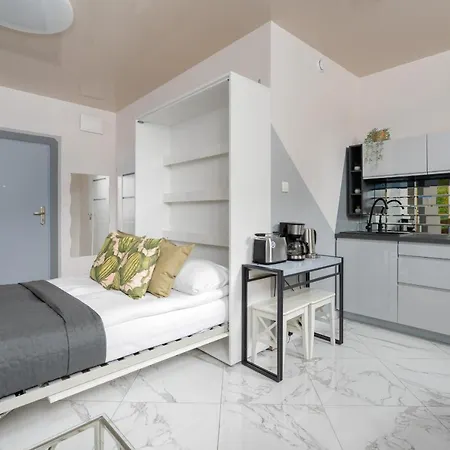 Studio On Dluga Street 650 M To The Market Square By Renters Apartment